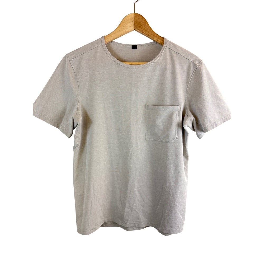 Lululemon Chest Pocket Relaxed Fit Tee Mens Small? Short Sleeve Pique